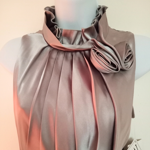 NWT🎁FREE GIFT INCLUDED🎁 Cocktail Dress Roses Stretchable Midi Sleeveless - Picture 6 of 15